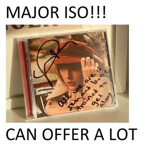 🧣Edit: Found One! Thank You For All Your Help!!